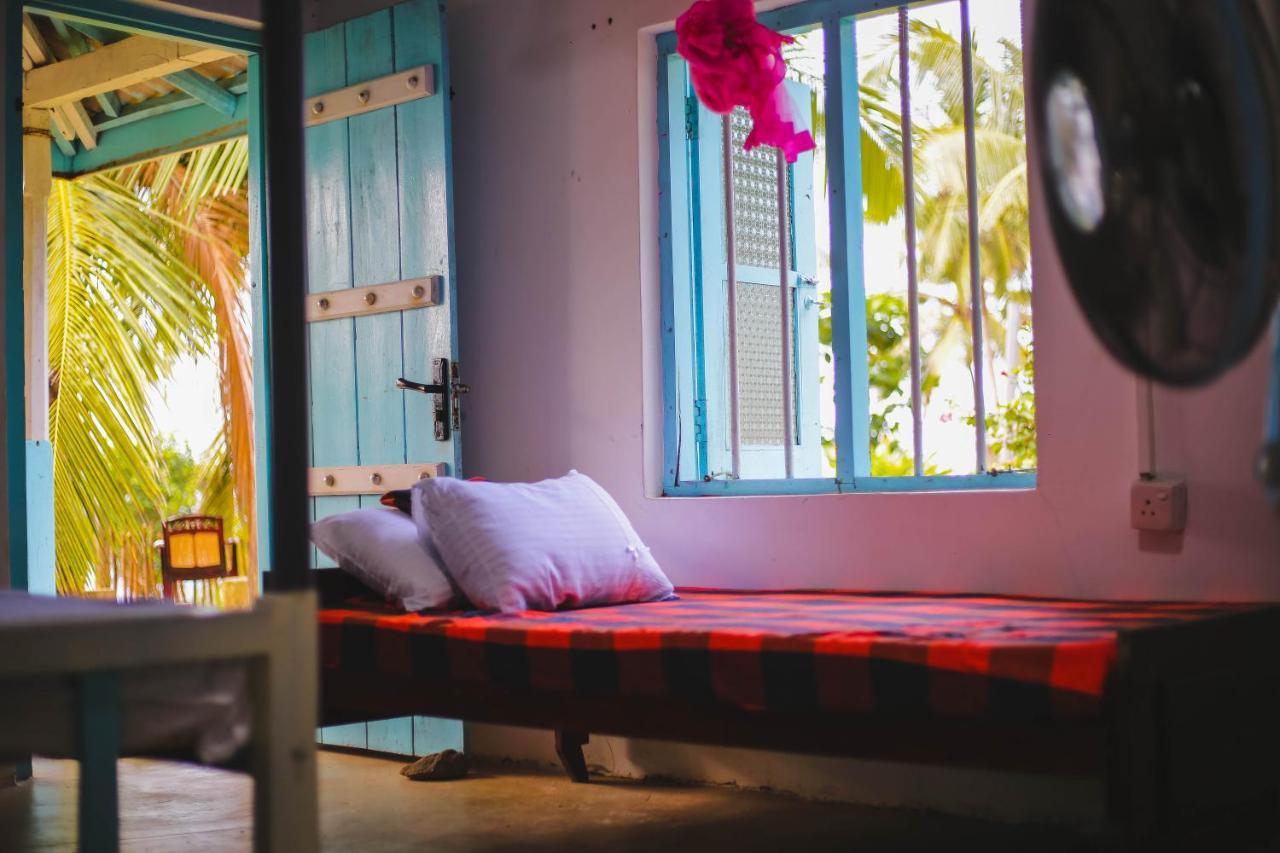 Tehan Homestay 디크웰라 외부 사진