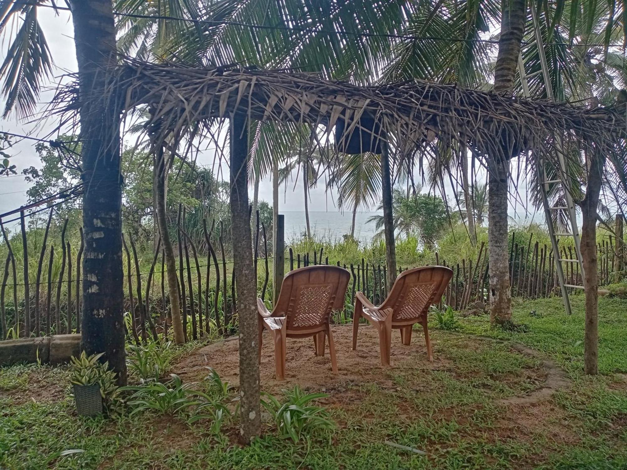 Tehan Homestay 디크웰라 외부 사진