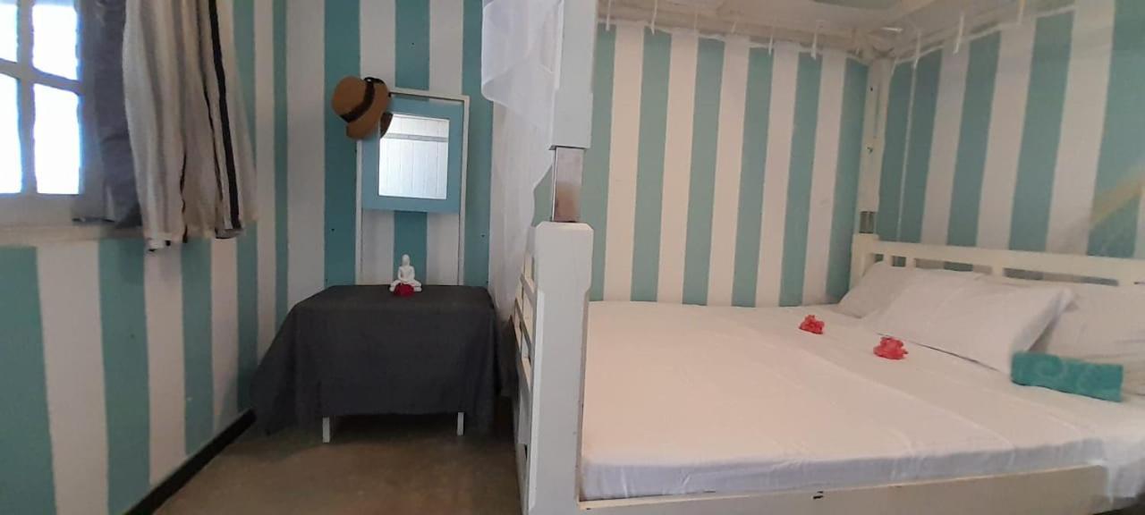 Tehan Homestay 디크웰라 객실 사진